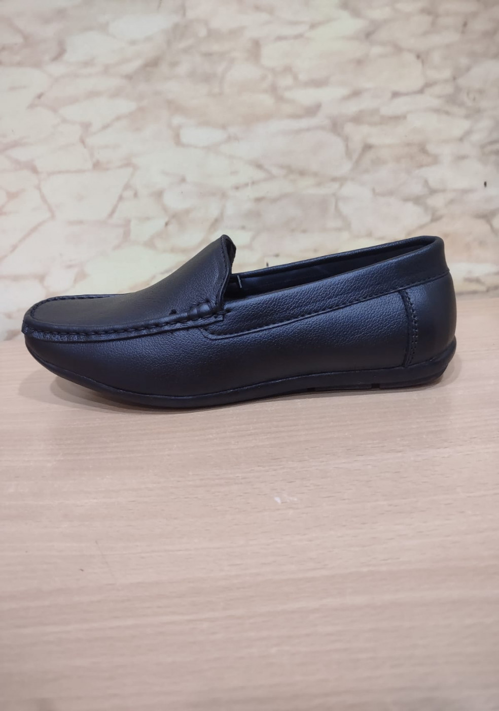 MAGNATE Black Casual Loafers For Men