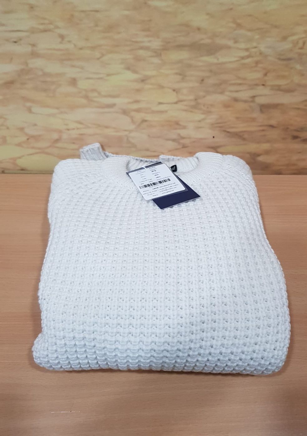 Men White Solid Pullover Sweater