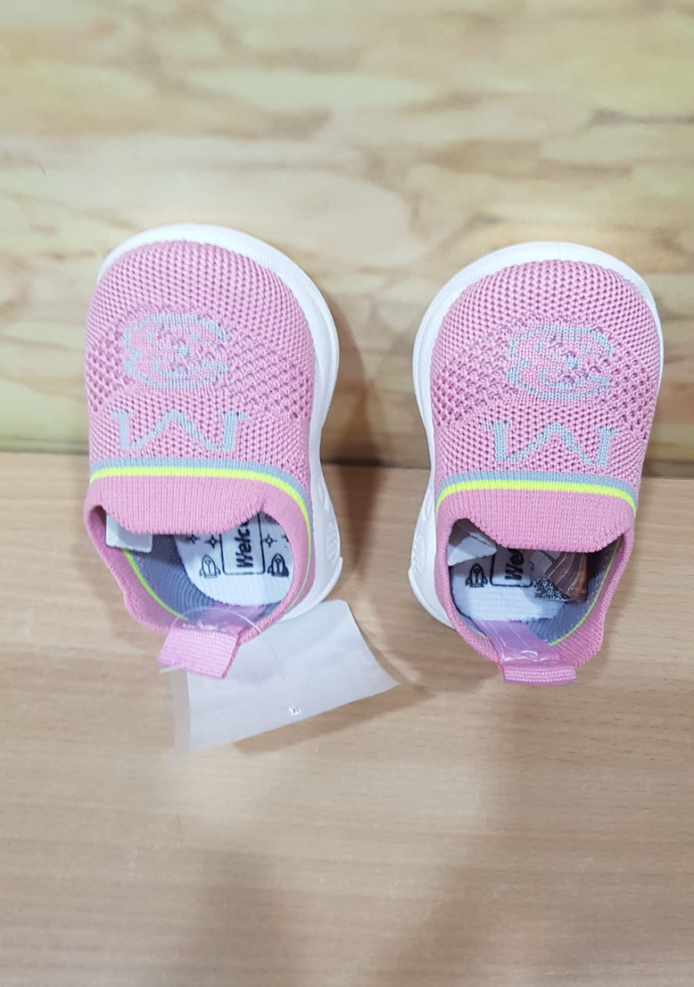 Pink Kids Sports Shoes Without laces