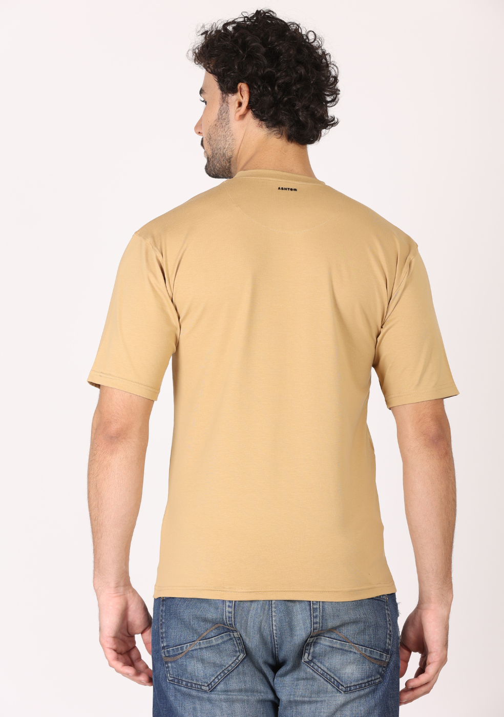 Men's Half-Sleeve Round Neck T-Shirts